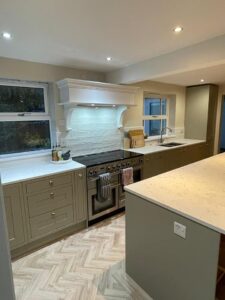 traditional style kitchen installed by A Rogers Calne